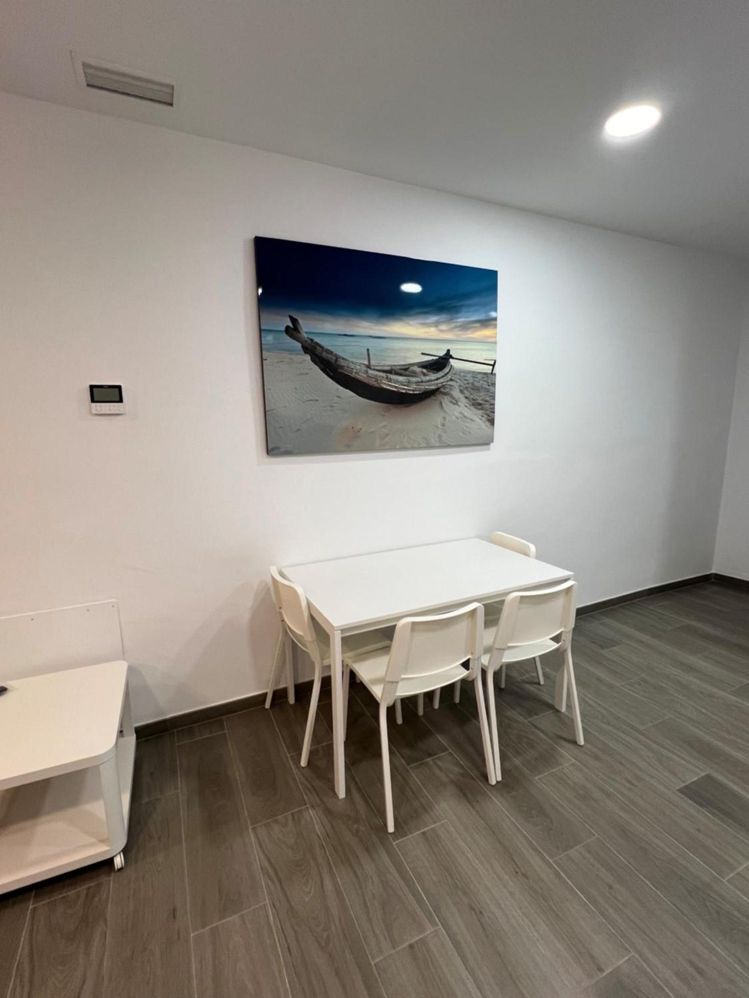 Apartamentos Montalvo Metropolis A Torremolinos Eksteriør billede