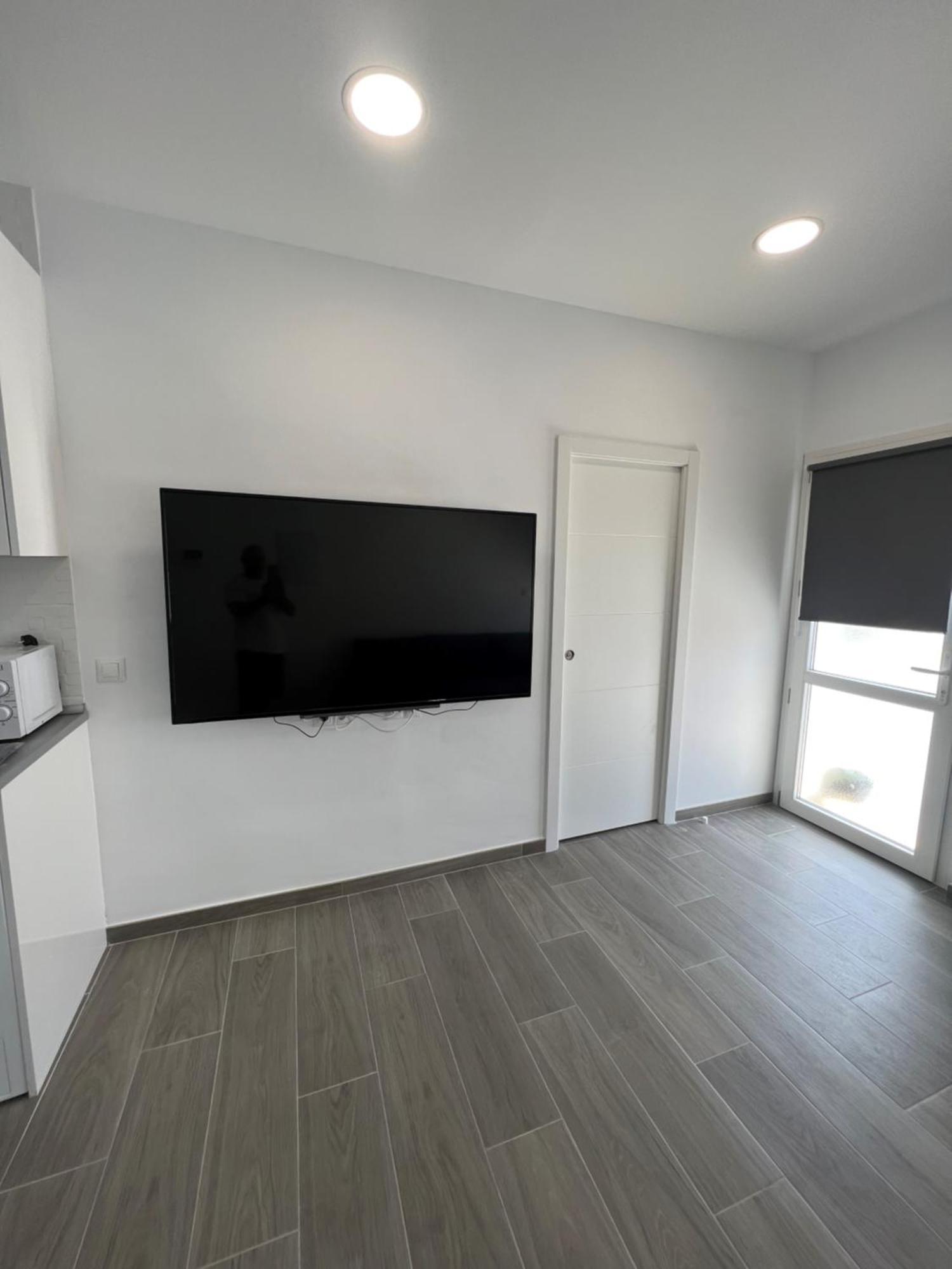 Apartamentos Montalvo Metropolis A Torremolinos Eksteriør billede