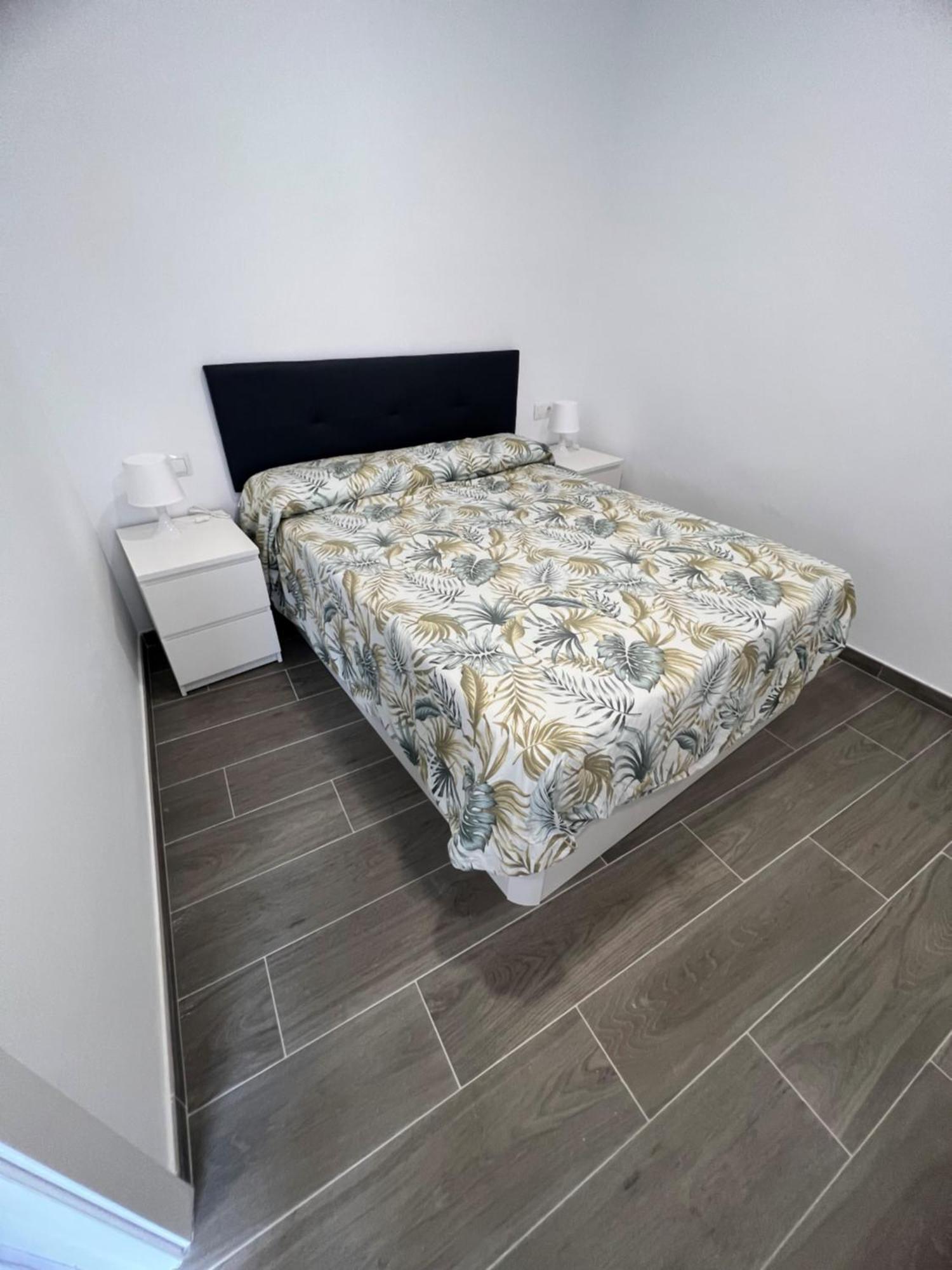Apartamentos Montalvo Metropolis A Torremolinos Eksteriør billede